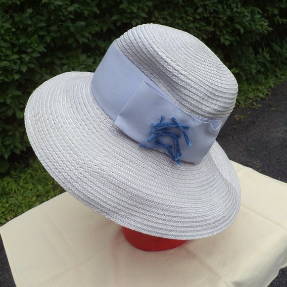 Lavender Floppy Hat - Picture 2 of 4